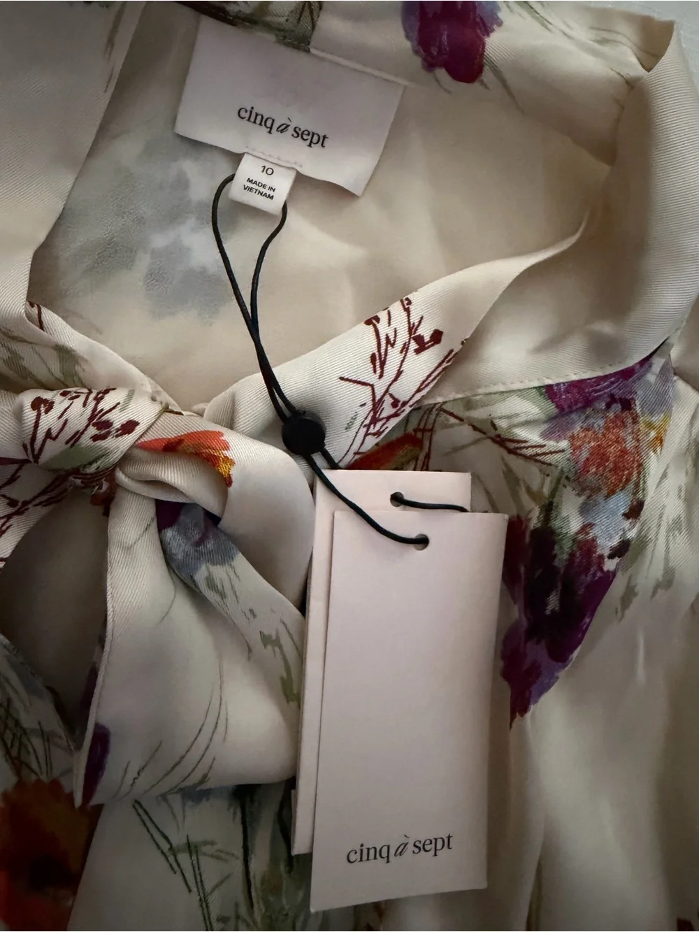 Cinq à Sept Iris Bouquet Willow Dress Oatmilk Multi Floral NWT Size 10 - Picture 8 of 9